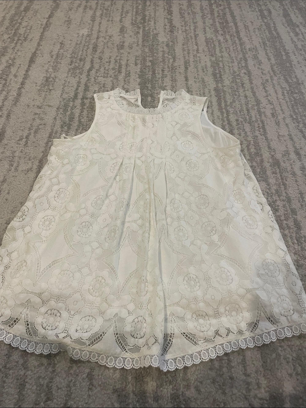 Doe & Rae White Lace Tank Top